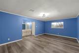 238 Royal Drive - Photo 5