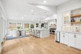 4630 Lindhurst Avenue - Photo 9