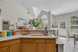 112 Crystal Court - Photo 11