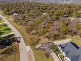 8009 Landings Road - Photo 9