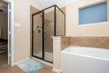 9158 Sunlight Oak Lane - Photo 9