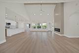 1405 Apache Court - Photo 13
