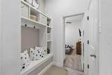 10916 Glover Lane - Photo 16