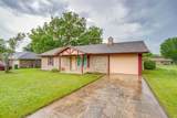 709 Avenue B - Photo 4