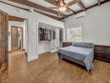 1011 Lake Drive - Photo 10