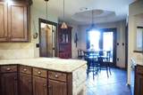 715 Clayton Circle - Photo 13
