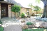 715 Clayton Circle - Photo 3