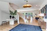 7122 Lakewood Boulevard - Photo 2