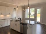 413 Hickorywood - Photo 4