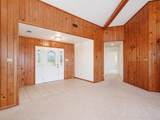 839 F M 2131 - Photo 19
