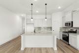 2024 Blossom Trail - Photo 18