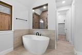 524 Wexford Drive - Photo 19