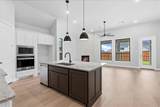 524 Wexford Drive - Photo 8