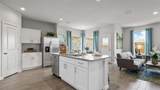 423 Sunday Silence Way - Photo 3