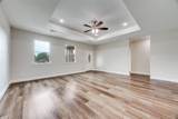 1704 Kings Lane - Photo 2