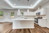 1704 Kings Lane - Photo 7