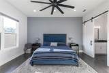 8250 Drovers Lane - Photo 18