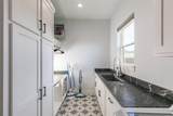 8250 Drovers Lane - Photo 32