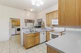 2725 County Road 494 - Photo 24