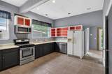 323 College Street - Photo 6