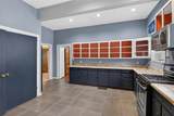 323 College Street - Photo 8