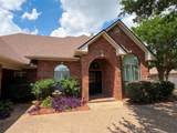 542 Demery Boulevard - Photo 3