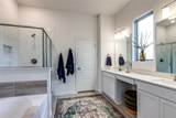 3100 Greenbriar Drive - Photo 14