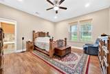 5230 Esquire Estates Road - Photo 22