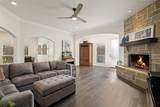 676 Princeton Way - Photo 14