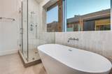 2900 Hawthorne Avenue - Photo 18