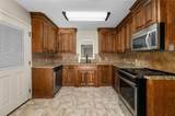 709 Robards Street - Photo 11