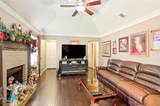 1325 Abbott Drive - Photo 4
