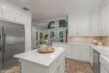 10454 Linwood Avenue - Photo 11