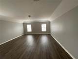 1055 Heathrow Drive - Photo 14