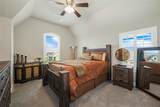 2604 Coyote Crossing - Photo 26