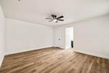 2403 Beverly Hills Lane - Photo 15