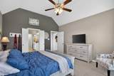 1109 Cadbury Lane - Photo 15