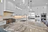 121 Elm - Photo 8