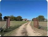 2219 Farm Road 275 - Photo 2