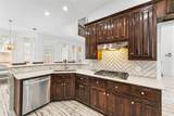 8901 Lakepointe Avenue - Photo 12