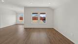 1818 Nestling Street - Photo 10