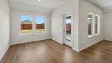 1818 Nestling Street - Photo 11