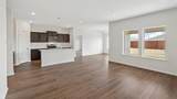 1818 Nestling Street - Photo 4