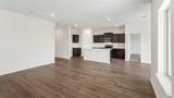 1818 Nestling Street - Photo 9