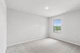 708 Hillcrest Boulevard - Photo 17