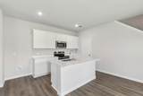 708 Hillcrest Boulevard - Photo 5