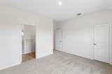 811 Hillcrest Boulevard - Photo 11