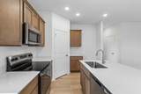 811 Hillcrest Boulevard - Photo 8