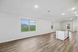 804 Hillcrest Boulevard - Photo 4