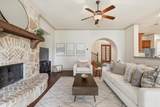 929 Lairds Lane - Photo 11